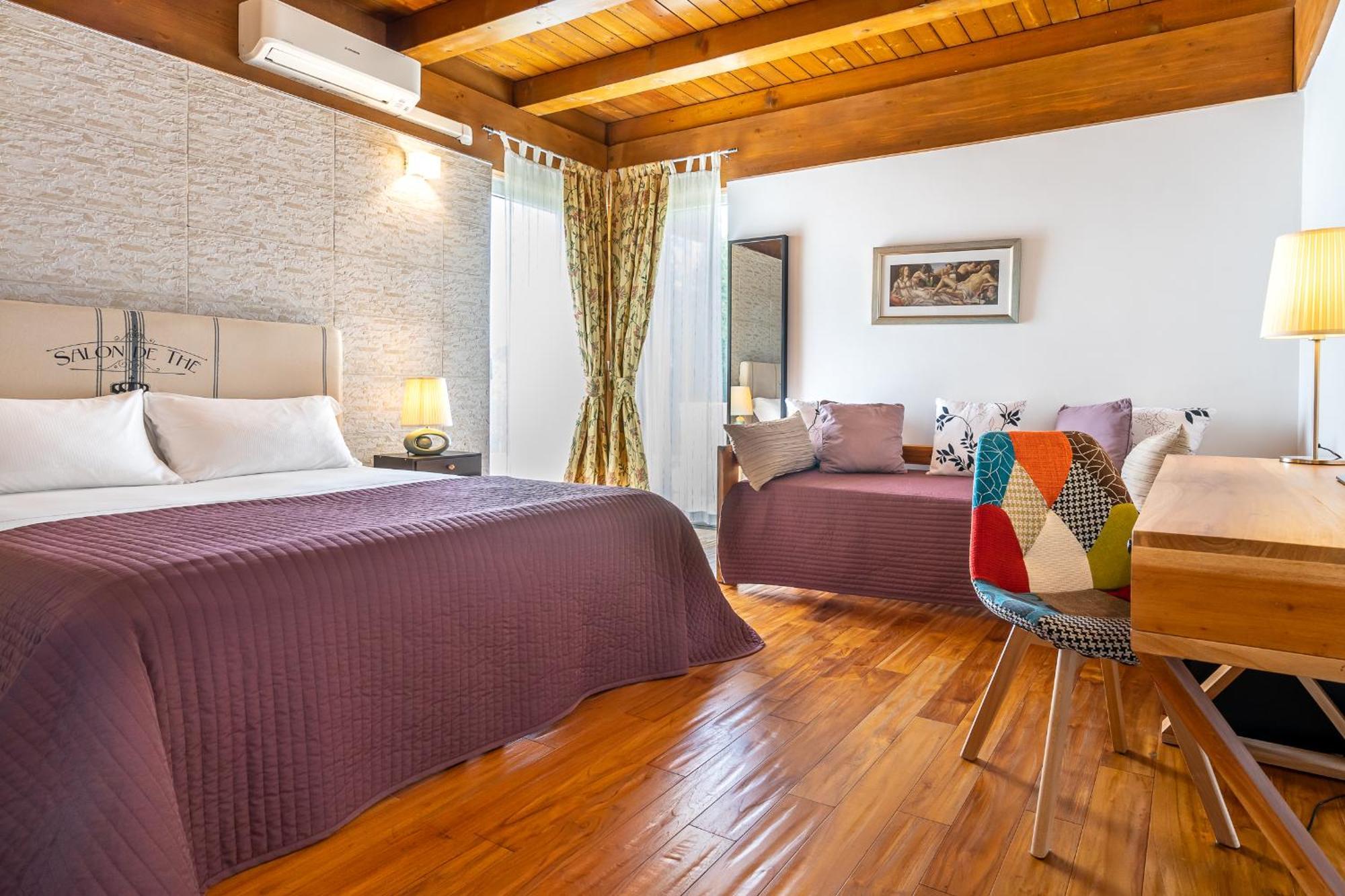 Casale Delle Ronde B&B Latina Exterior photo